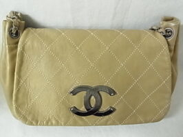 シャネル[CHANEL]ワイルドステッチ デカココ ショルダー