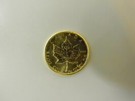 K24　メイプルリーフ　999.9　純金　インゴット　1/10oz（3.1ｇ）