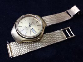 セイコー[SEIKO]3823-7000 V.F.Aクォーツ K18 YG