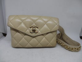 シャネル[CHANEL]ラムスキン ウエストポーチ