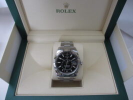 ロレックス[ROLEX]Ref.326934 スカイドゥエラー 黒文字盤