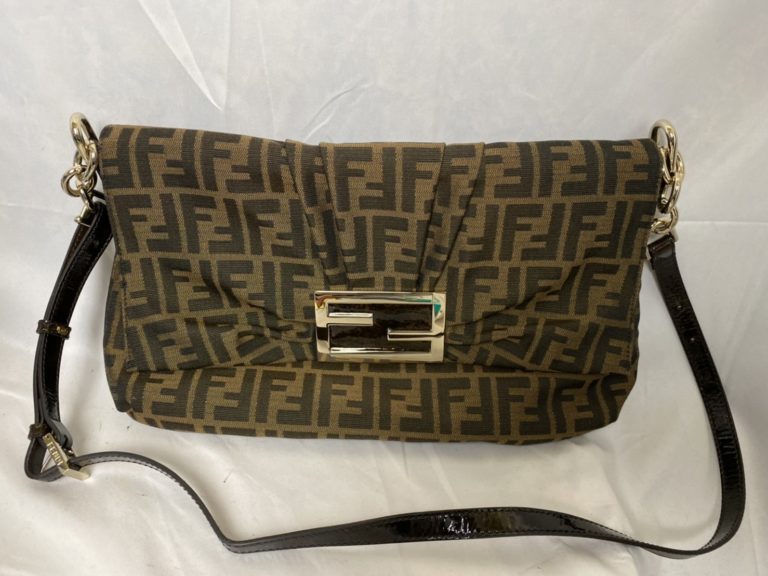 FENDIを高値で売るなら