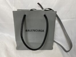 バレンシアガ[BALENCIAGA]572411 XXS