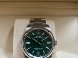 ロレックス[ROLEX]Ref.126000 オイスターパーペチュアル グリーン