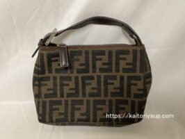 フェンディ[FENDI]ズッカ ポーチ