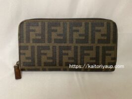 フェンディ[FENDI]ズッカ ラウンドファスナー長財布