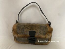 フェンディ[FENDI]ファー バゲット