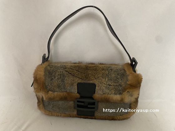 フェンディ[FENDI]ファー バゲット